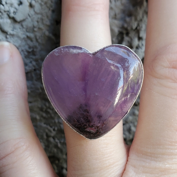 New Heart Shaped Amethyst 925 Silver Ring. - Picture 8 of 15